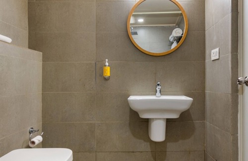 Madhapur Hotel | Bloom Hotel - HITEC City