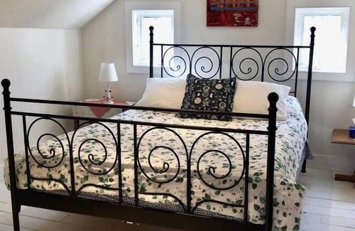 Bloomfield House | Bloomfield Guest House - PEC - Short drive to Sandbanks