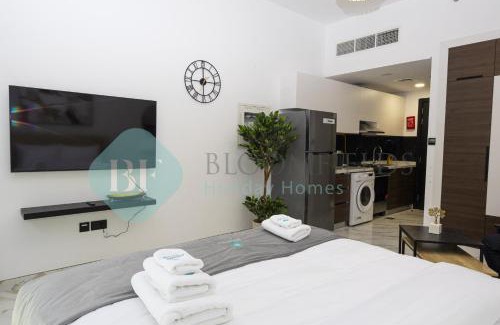 International City Apartment | Bloomfields Olivz Cozy Studio