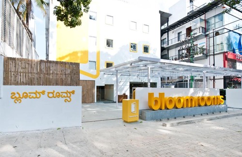 Indiranagar Hotel | bloomrooms @ Indiranagar