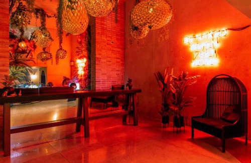 Mata Redonda Apartment | Bloum at 22, City Views and Wonderland Vibes!