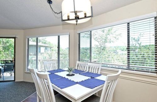 Lakeway House | Blue Agave Bungalow - Community Poolhot Tub #14