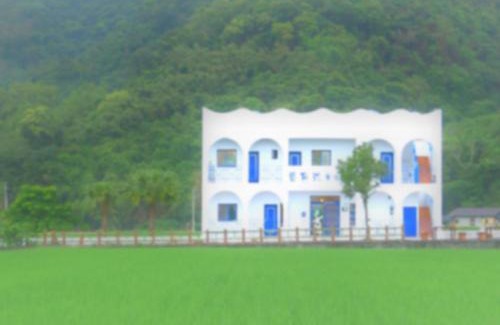 Guanshan House | Blue and White Style Holiday B&B