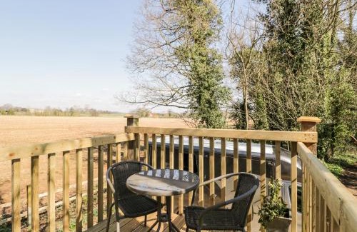 Corsham Apartment | Blue Bell