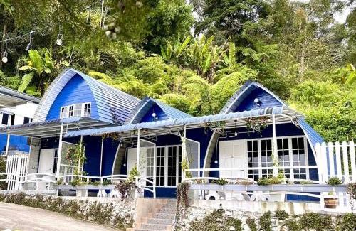 Tanah Rata House | Blue Cabins By Pfordten Cottage