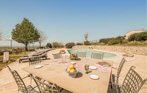 Collevecchio House | Blue Cherry
