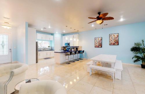 South Padre Island House | Blue Dolphin