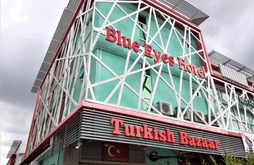 Kepala Batas Hotel | Blue Eyes Hotel