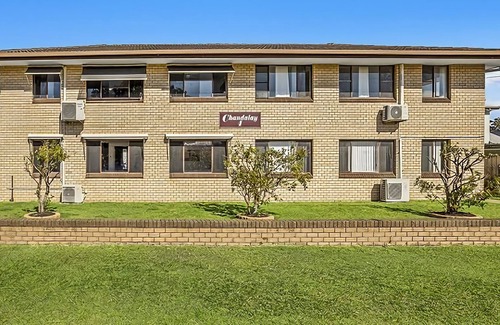 Sawtell Apartment | Blue Gem, situated perfectly within a quiet street it is with only a short stroll to Sawtell Village