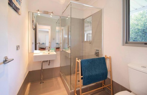 Margaret River House | Blue Haven Margaret River tranquil bush retreat