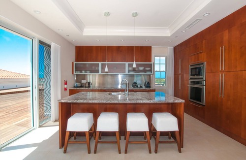 Leeward Settlement Resort | Blue Haven Resort - All Inclusive