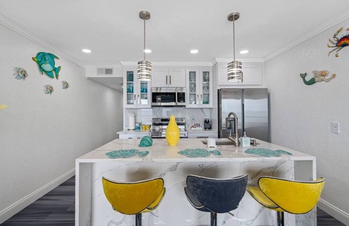 Rocky Point Condo | Blue Heaven Paradise Luxury unit - Tampa bay views