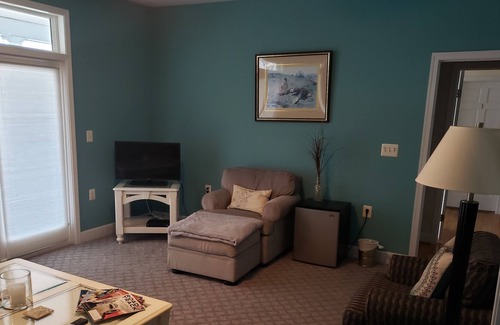 Solomons Island Bed & Breakfast | Blue Heron Inn - A Bed and Breakfast LLC