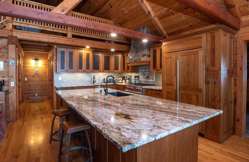Ovid House | Blue Heron Lodge - Adirondack Luxury on Cayuga Lake