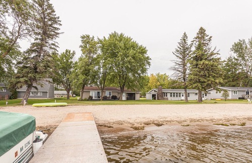 Richville House | Blue Heron Sandy Beach Retreat on Otter Tail Lake