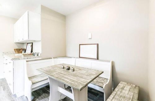 Verona Beach House | Blue Heron Way Fenced Yard & Beach Access
