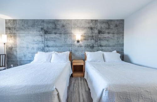 Beiseker Hotel | Blue Horse Motel