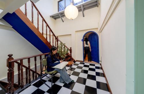 Bang Rak House | Blue House 191 Hometel