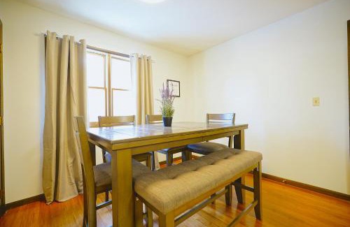 Sioux Falls Villa | Blue House 2