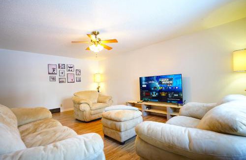 Sioux Falls Villa | Blue House 2