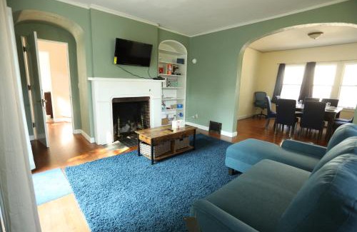 West Lafayette House | Blue House, Blocks from Ross-Aide, Mackey, Samara House, Birck Golf Complex