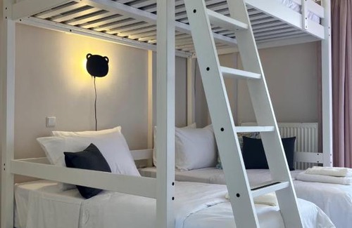 Aigio Apartment | Blue Jasmine