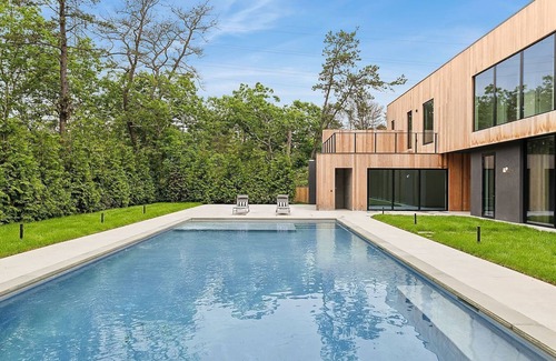 East Hampton North House | Blue Jay Villa by Rove - Family Home with Heated Pool, Sauna & Gym