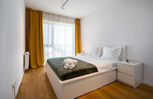 Aviatiei Apartment | Blue Lagoon-1 BR Amazing Balcony