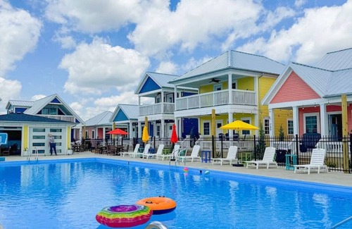 Celina Cottage | Blue Lagoon: 3 bed/2 bath Lakeside Cottage!