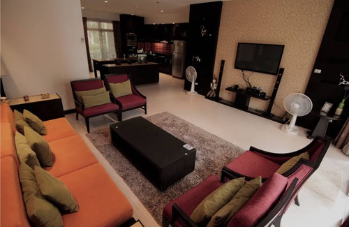 Cha-am Apartment | Blue Lagoon Cha-Am - Pool Access