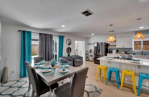 Walsingham House | Blue lagoon | heated pool home oasis