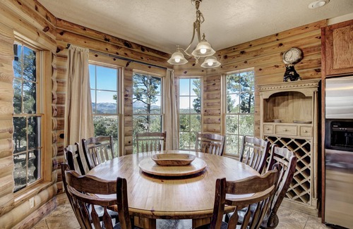Ruidoso Cabin | Blue Lake Lodge | Pet Friendly, Views, Hot Tub