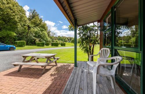 Lake Okareka Resort | Blue Lake TOP 10 Holiday Park