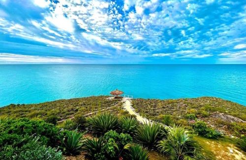 Gregory Town House | Blue Love Point home