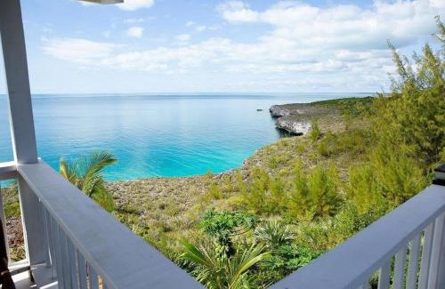 Gregory Town House | Blue Love Point home