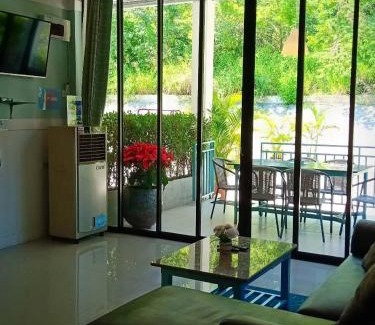 Rayong House | Blue Moon House