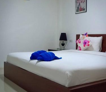 Rayong House | Blue Moon House