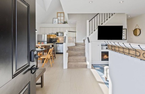 Craigleith Condo | Blue Mountain The Parker Slopeside