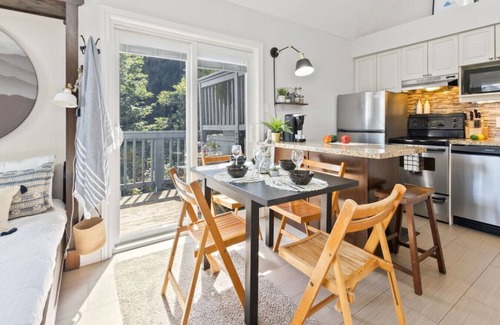 Craigleith Condo | Blue Mountain The Parker Slopeside