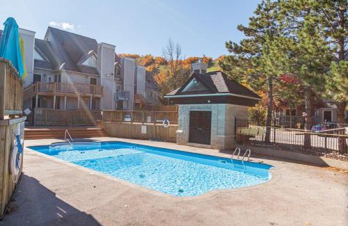 Craigleith Apartment | Blue Mountain Creekside Studio at North Creek Resort