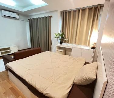 Saen Suk Apartment | Blue O Cean Condo