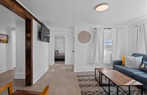 Southeast Pensacola Apartment | Blue Ox