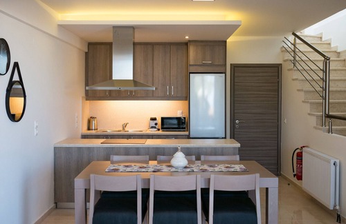Platanes Villa | Blue oyster Beachfront villa, No car needed 6
