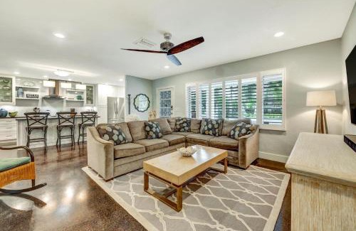 Saint Armands Key House | Blue Palm