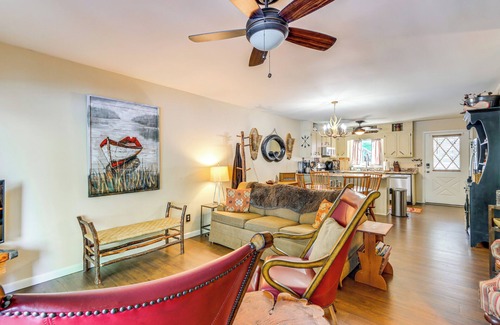 Morganton House | Blue Ridge Lake Townhome ~ 7 Mi to Scenic Railway!
