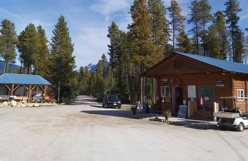 Blue River Cabin | Blue River Cabins Campground & RV Park