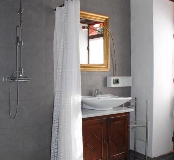 Saluzzo Apartment | Blue Room
