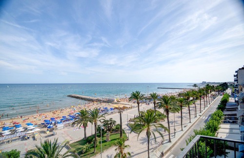 Sitges Town Center Apartment | Blue sea front by Hello Homes Sitges