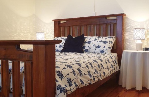 Tumby Bay House | Blue Seas - Beach Front Living
