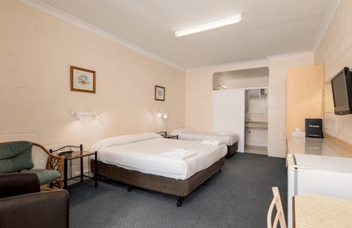 Port Lincoln Hotel | Blue Seas Motel